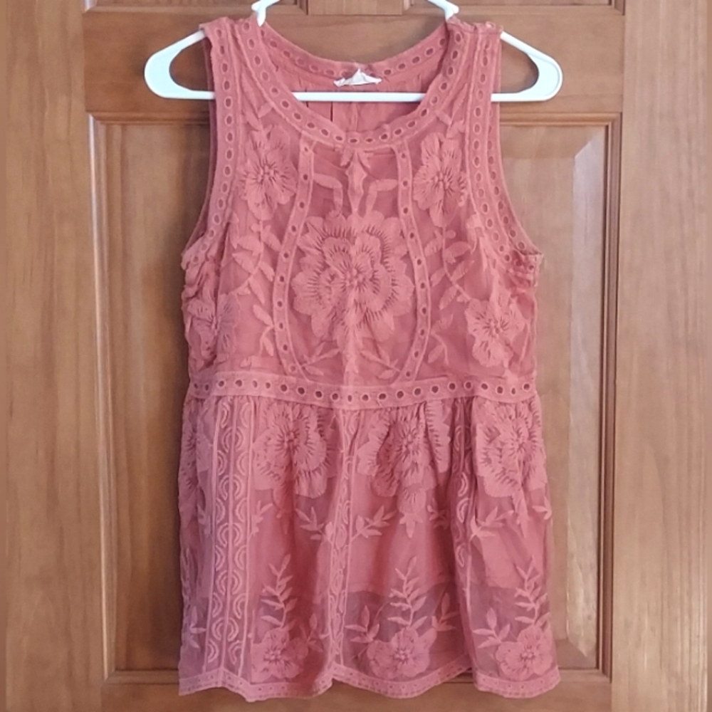 Entro Womans Embroidered Floral Top Small Sleeveless Lace Tank Terra Cotta Color
